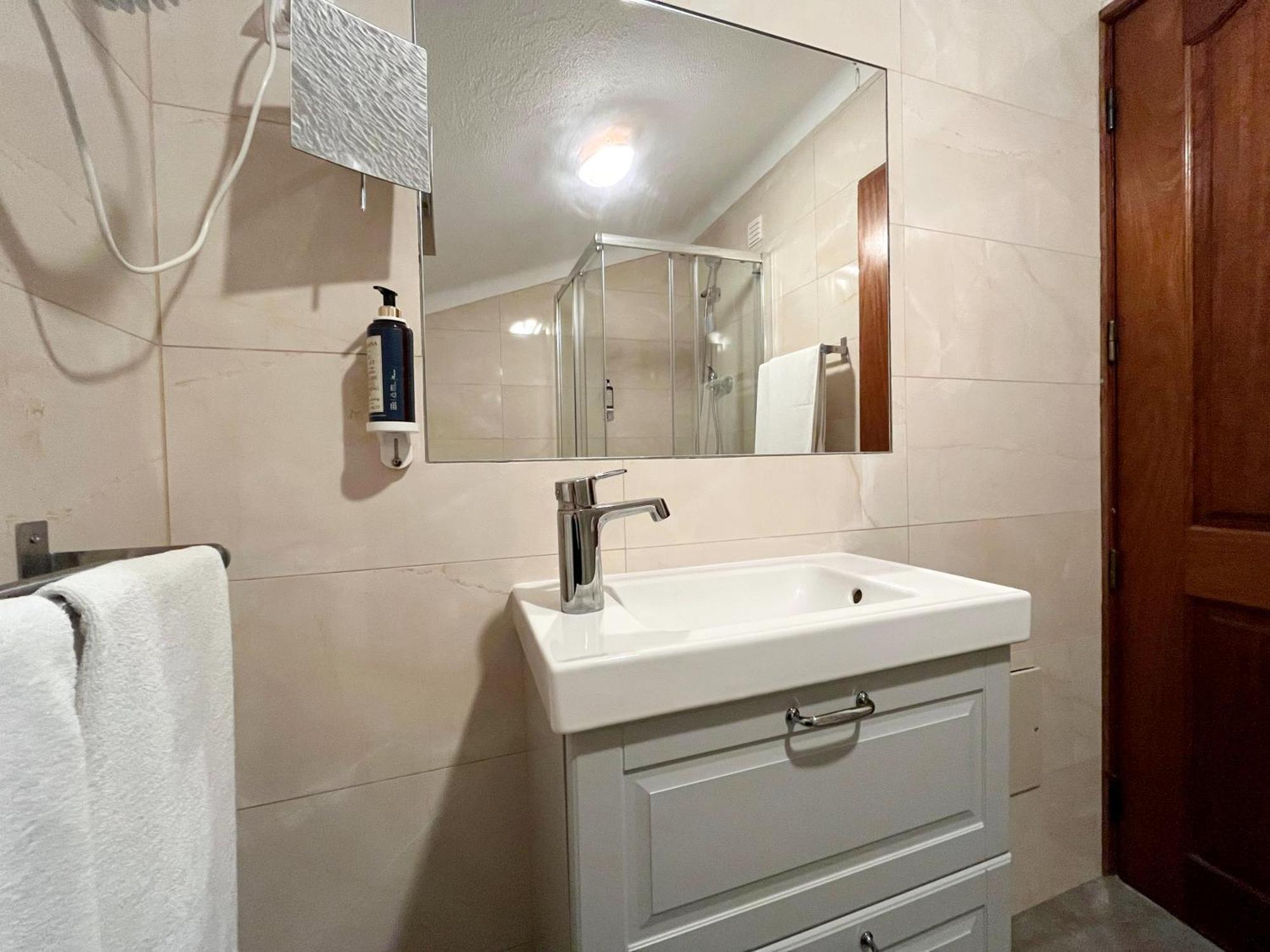 Quartos Da Vila - Duna Parque Resorts & Hotels (Adults Only) Vila Nova de Milfontes Rom bilde