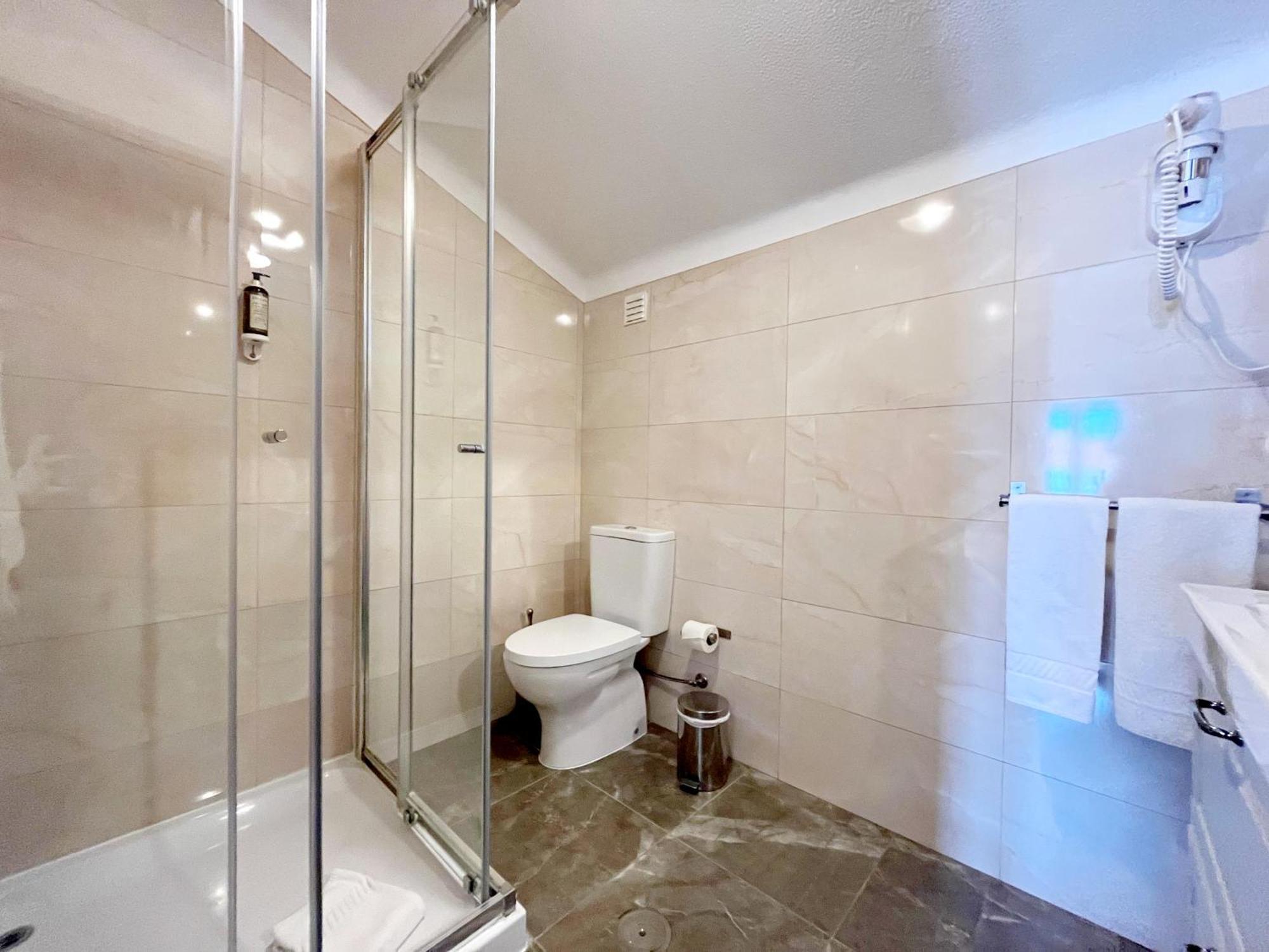Quartos Da Vila - Duna Parque Resorts & Hotels (Adults Only) Vila Nova de Milfontes Rom bilde